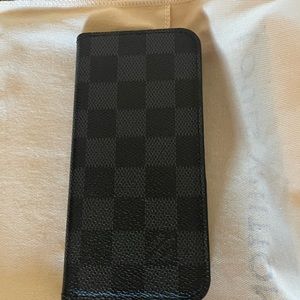 Louis Vuitton Folio iPhone X case